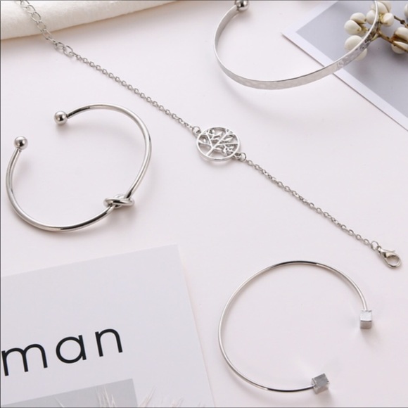 Beautiful set of 4 bracelets - Picture 4 of 5